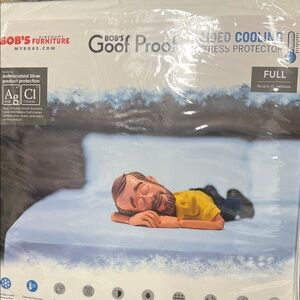 NEW Bob's Goof Proof Mattress Protector - White